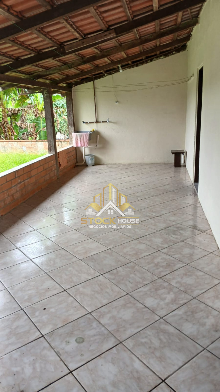 OPORTUNIDADE CASA 1 SUÍTE + 3 QUARTOS BAIRRO BOEHMERWALD