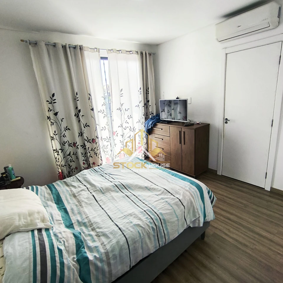 SOBRADO GEMINADO SUÍTE + 1 QUARTO A VENDA EM JOINVILLE