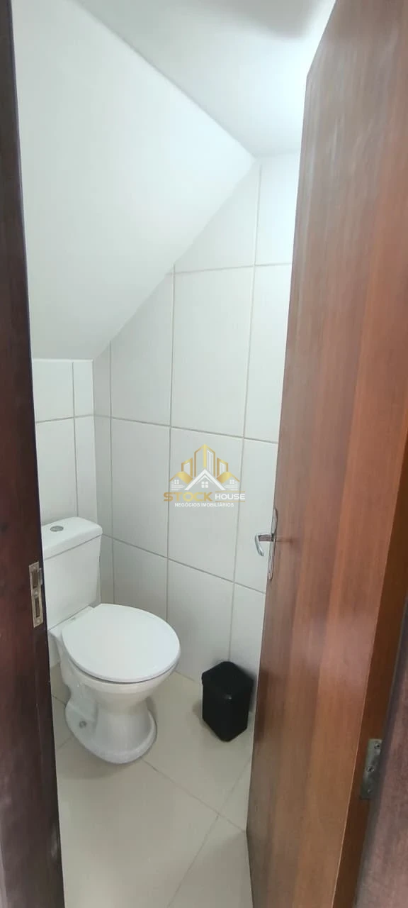 Imagens do imóveis SOBRADO GEMINADO NO PROFIPO