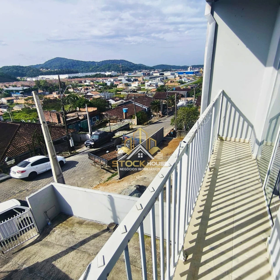 Imagens do imóveis SOBRADO GEMINADO 2 QUARTOS, A VENDA EM ARAQUARI