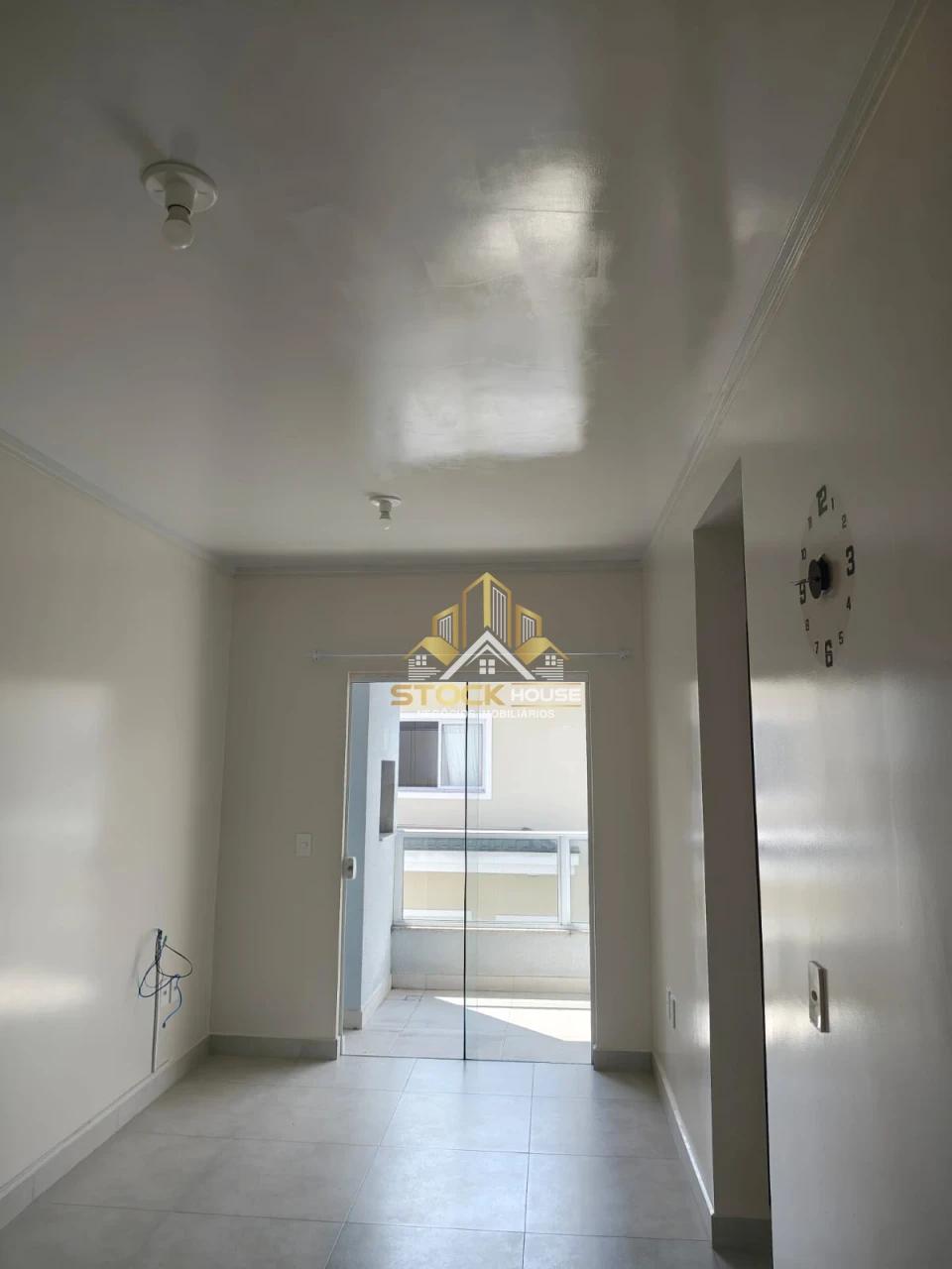 APARTAMENTO COM 3 QUARTOS À VENDA