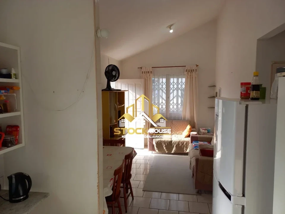 Imagens do imóveis OPORTUNIDADE CASA AVERBADA 2 QUARTOS BAIRRO MORRO DO MEIO