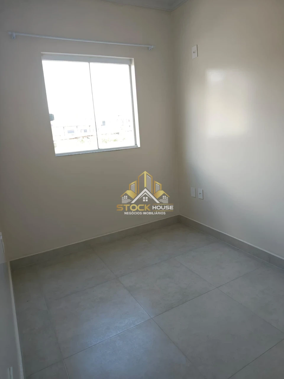 APARTAMENTO COM 3 QUARTOS À VENDA