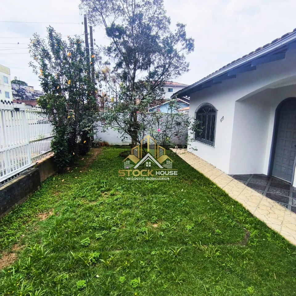 Imagens do imóveis CASA AVERBADA, SUÍTE + 2 QUARTOS, A VENDA EM JOINVILLE