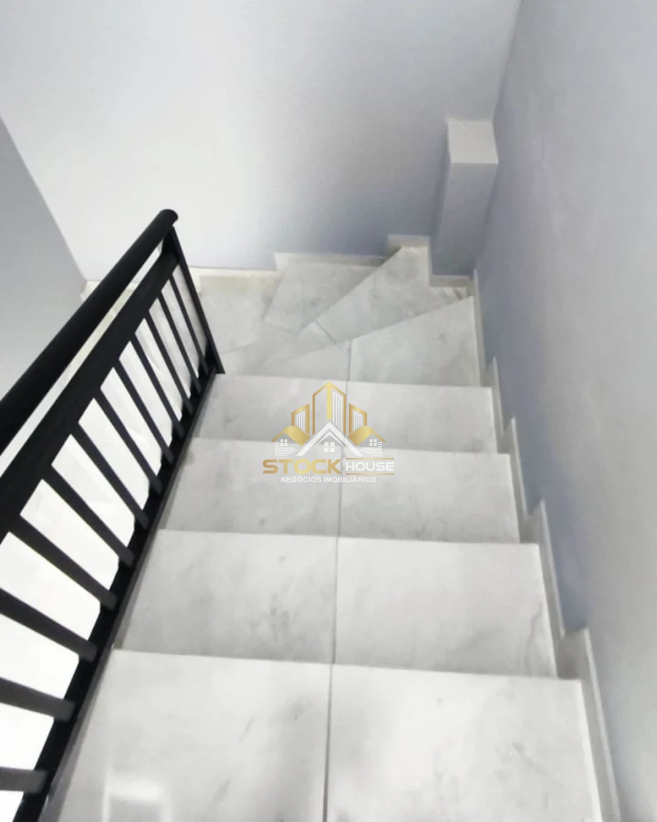 Imagens do imóveis Casa Geminada À Venda Parque Guarani Joinville