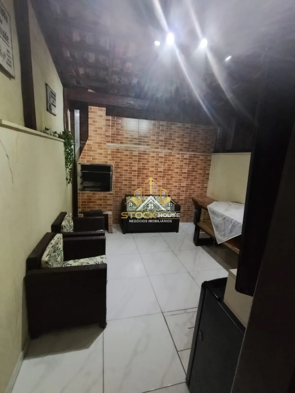 SOBRADO GEMINADO NA ZONA SUL