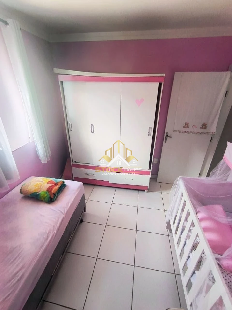 Imagens do imóveis SOBRADO GEMINADO À VENDA