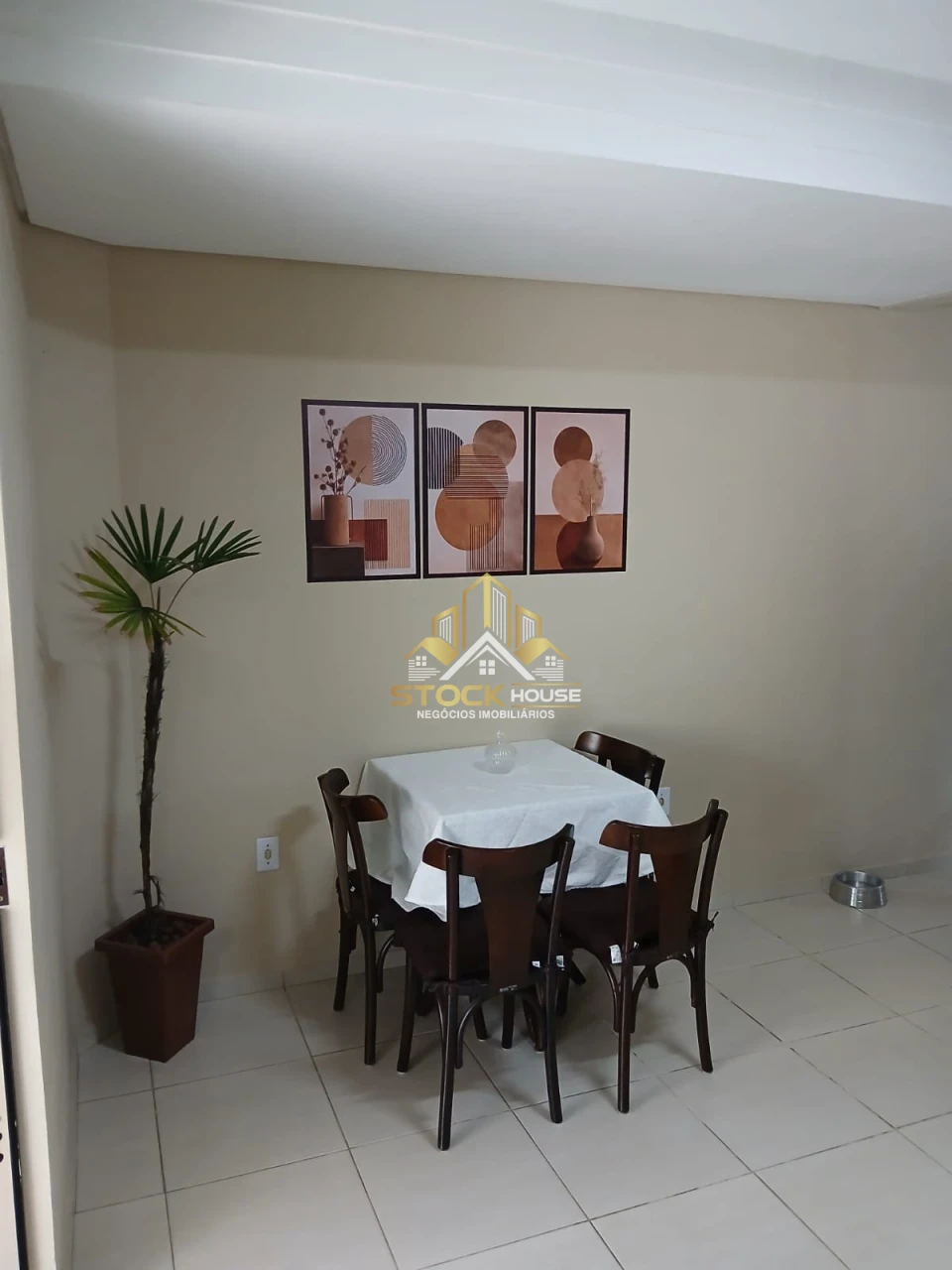 Imagens do imóveis SOBRADO GEMINADO A VENDA