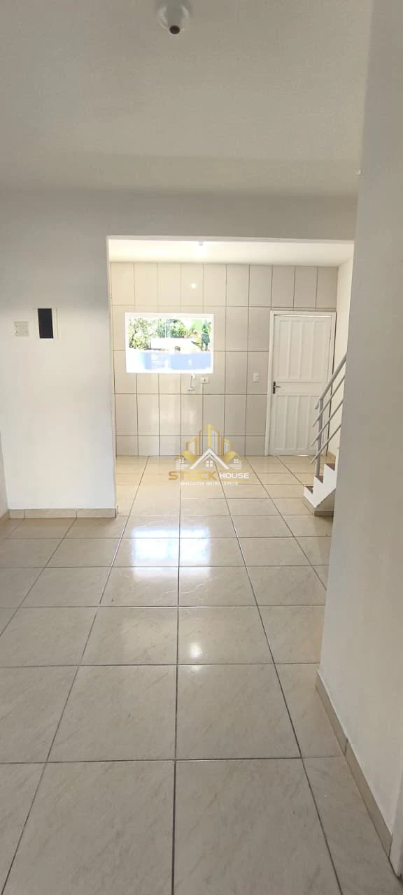 Imagens do imóveis SOBRADO GEMINADO À VENDA