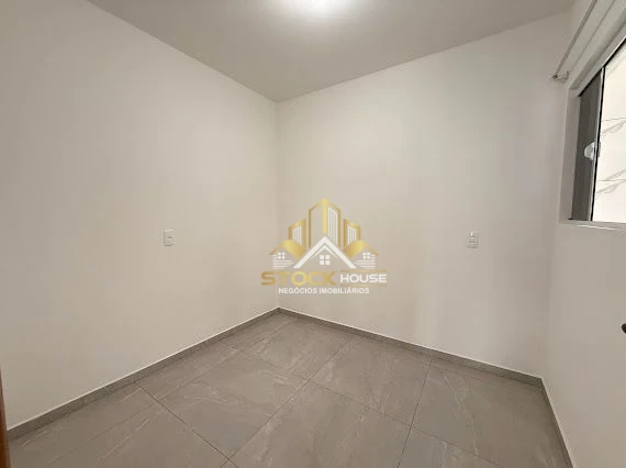 Imagens do imóveis CASA GEMINADA PLANTA BAIXA
