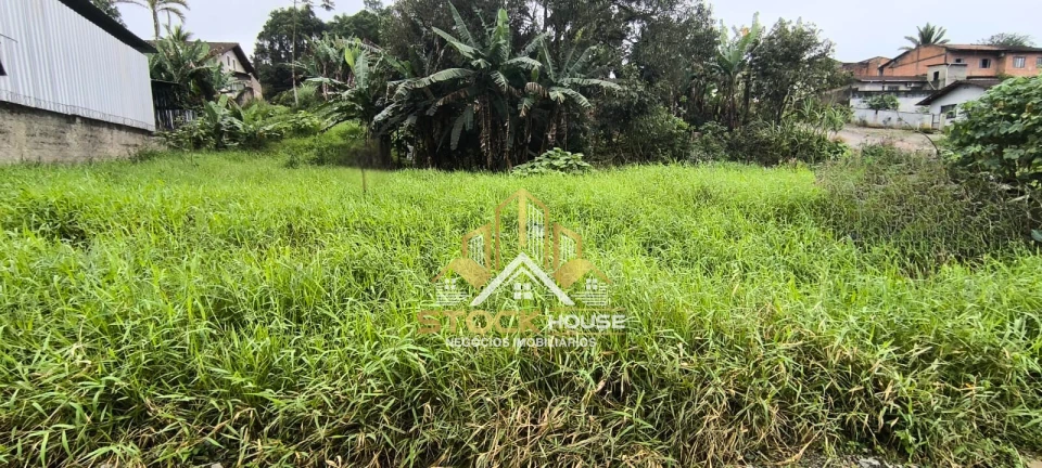 TERRENO COM 630M² A VENDA EM JOINVILLE