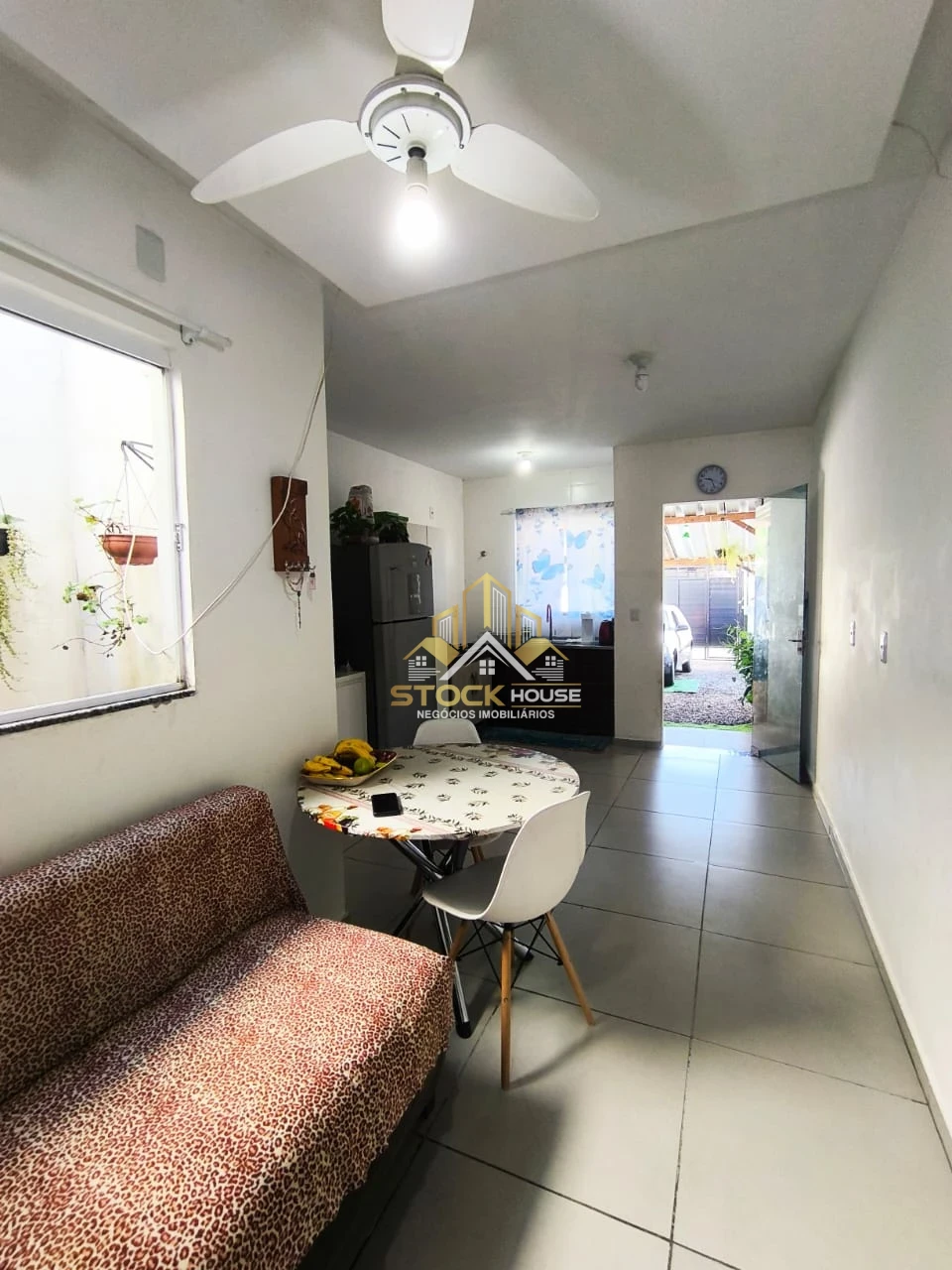 Imagens do imóveis SOBRADO GEMINADO