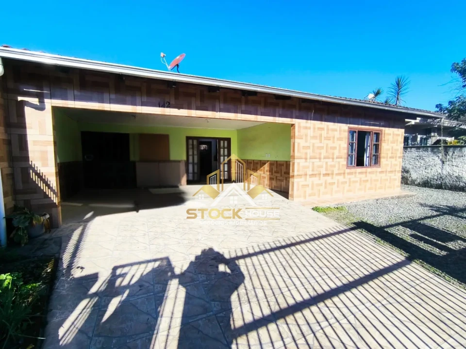 Imagens do imóveis IMPERDIVEL CASA 4 QUARTOS E CASA 2 QUARTOS MESMO TERRENO BAIRRO JARIVATUBA