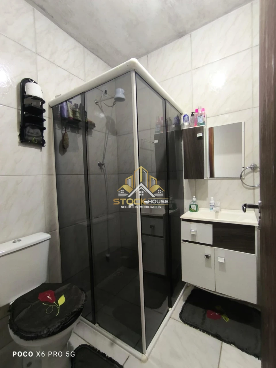 Imagens do imóveis Sobrado Geminado com piscina à venda