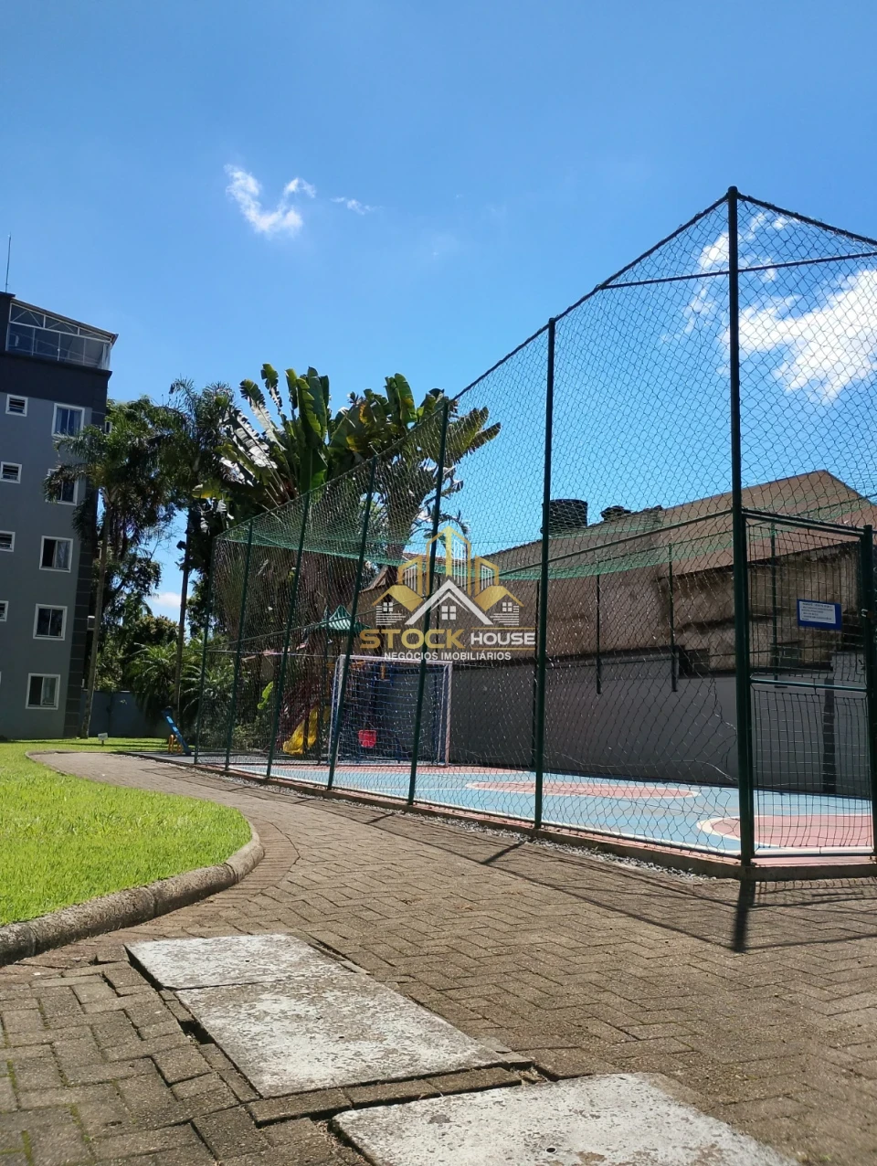 APARTAMENTO TERREO NA ZONA LESTE