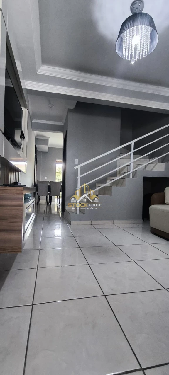 Imagens do imóveis Casa Geminada À Venda Espinheiros Joinville