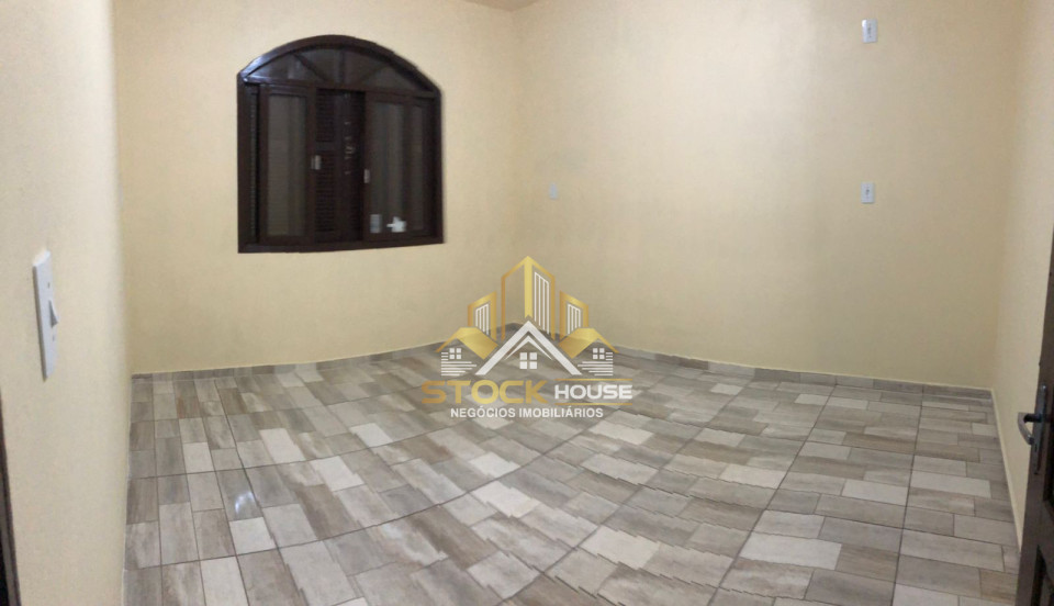 Imagens do imóveis OPORTUNIDADE DE INVESTIMENTO CASA DE ALVENARIA BAIRRO JOÃO COSTA
