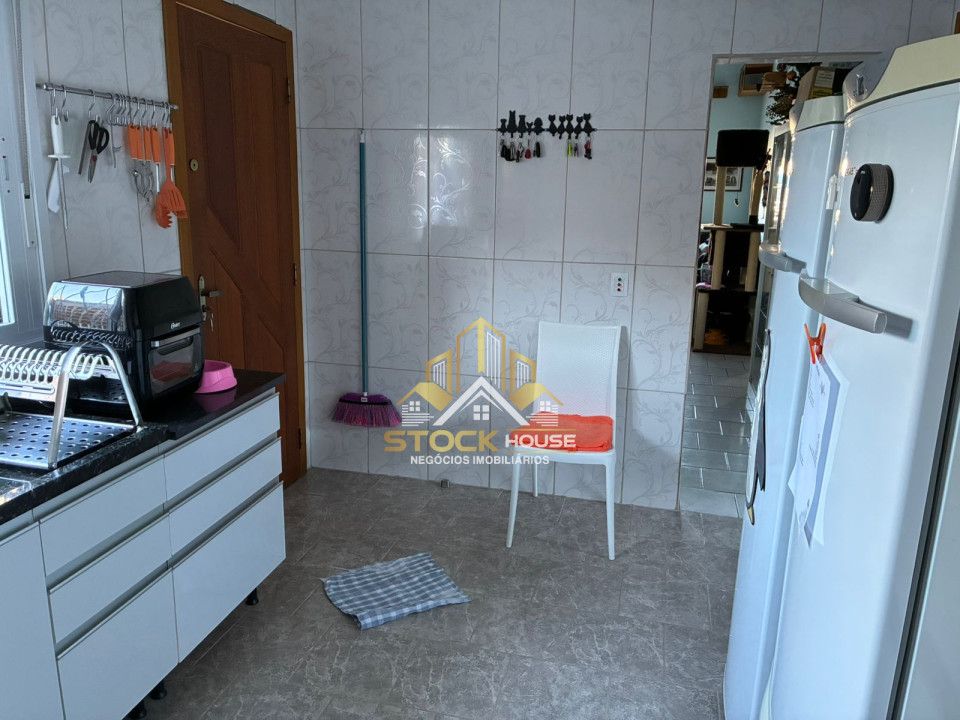 Imagens do imóveis LINDA CASA COM 1 SUÍTE + 2 QUARTOS BAIRRO MORRO DO MEIO