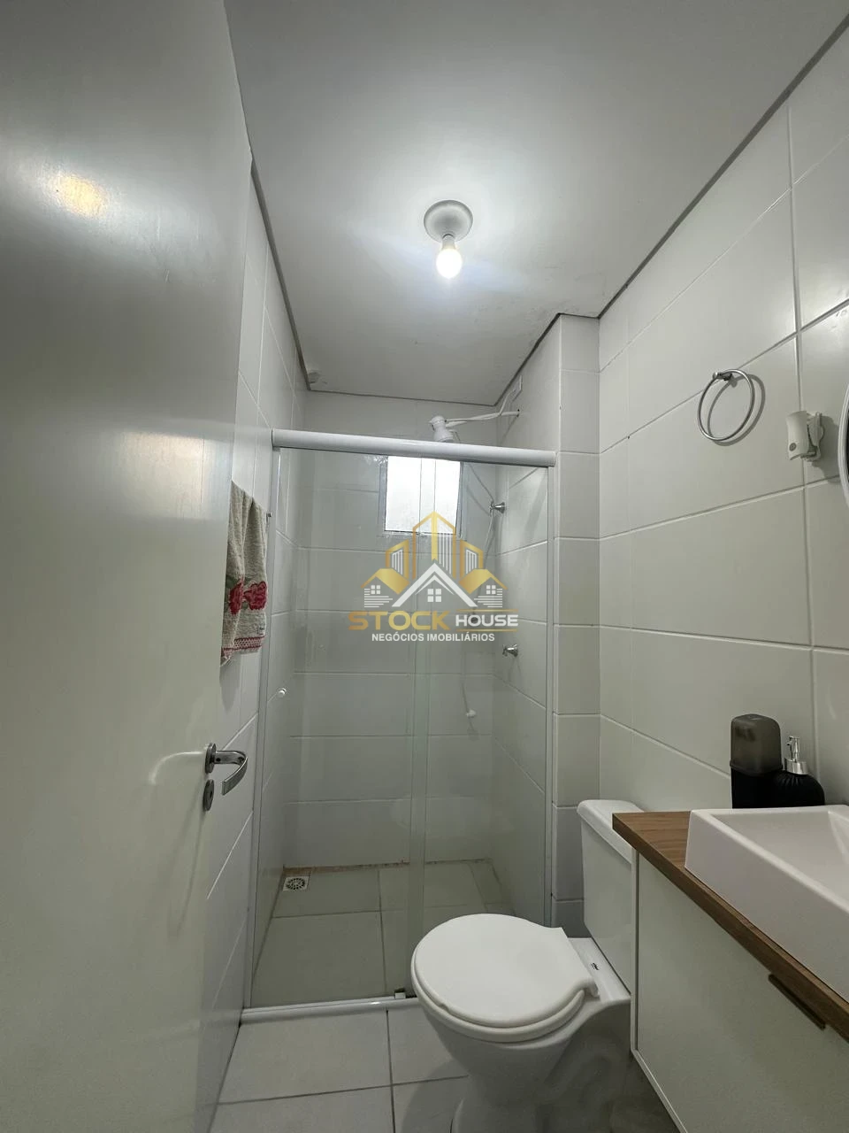 APARTAMENTO COM ELEVADOR