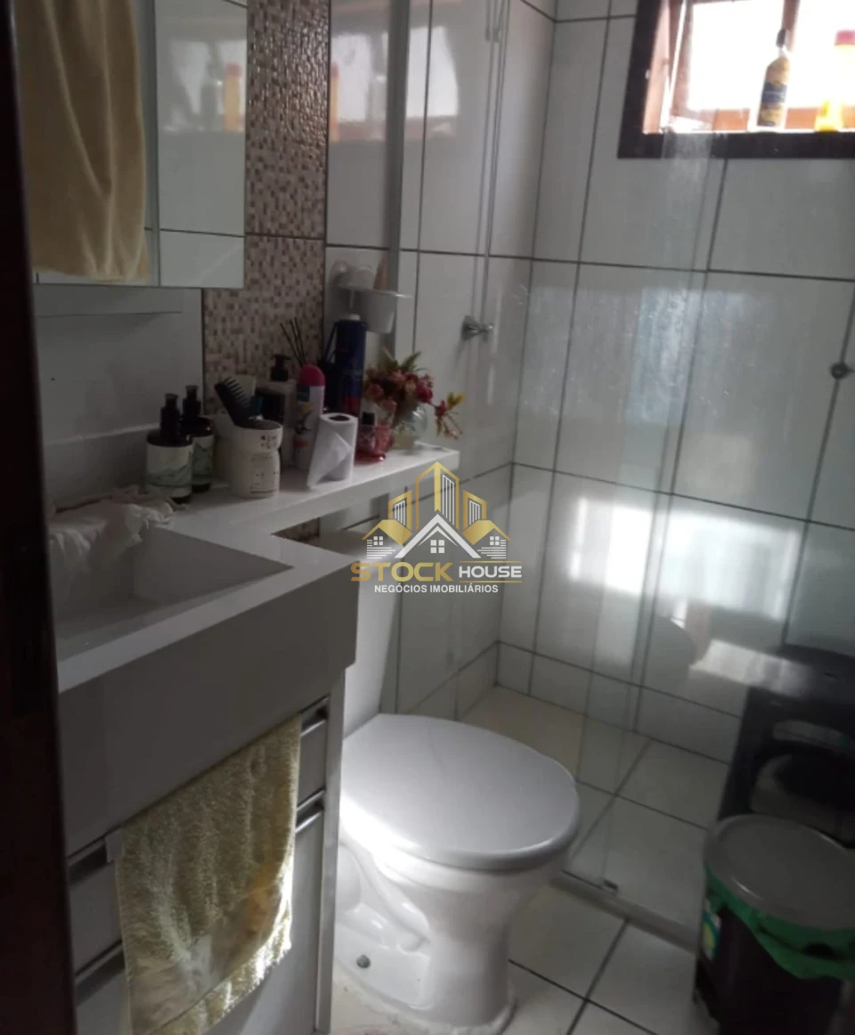 CASA  NA ZONA NORTE