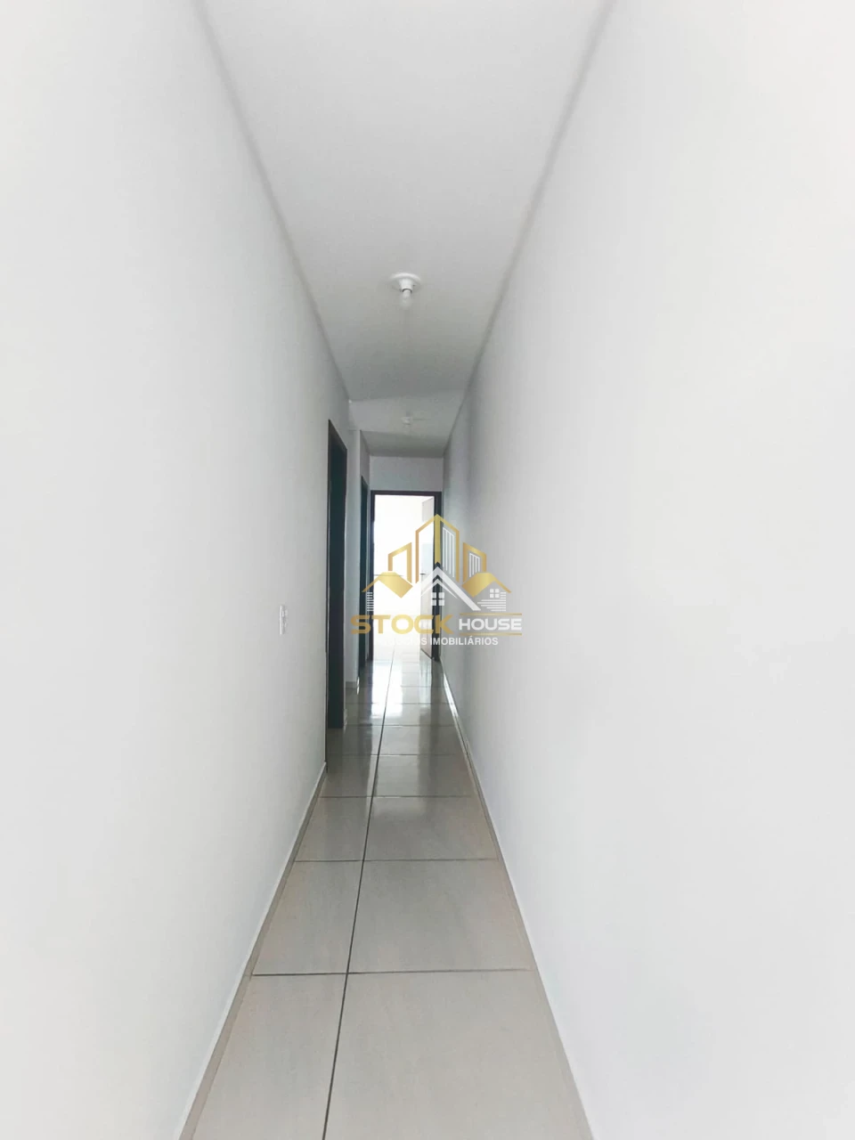 Imagens do imóveis CASA GEMINADA PLANTA BAIXA