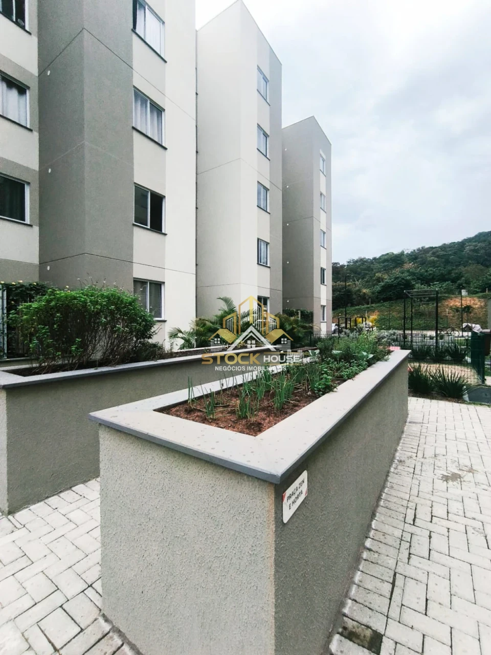 APARTAMENTO MOBILIADO NA ZONA SUL