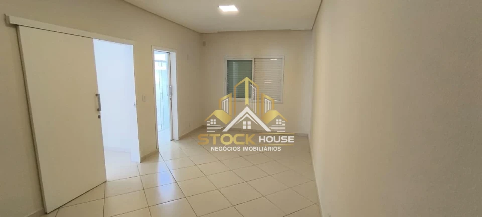 Imagens do imóveis CASA ESCRITURADA À VENDA