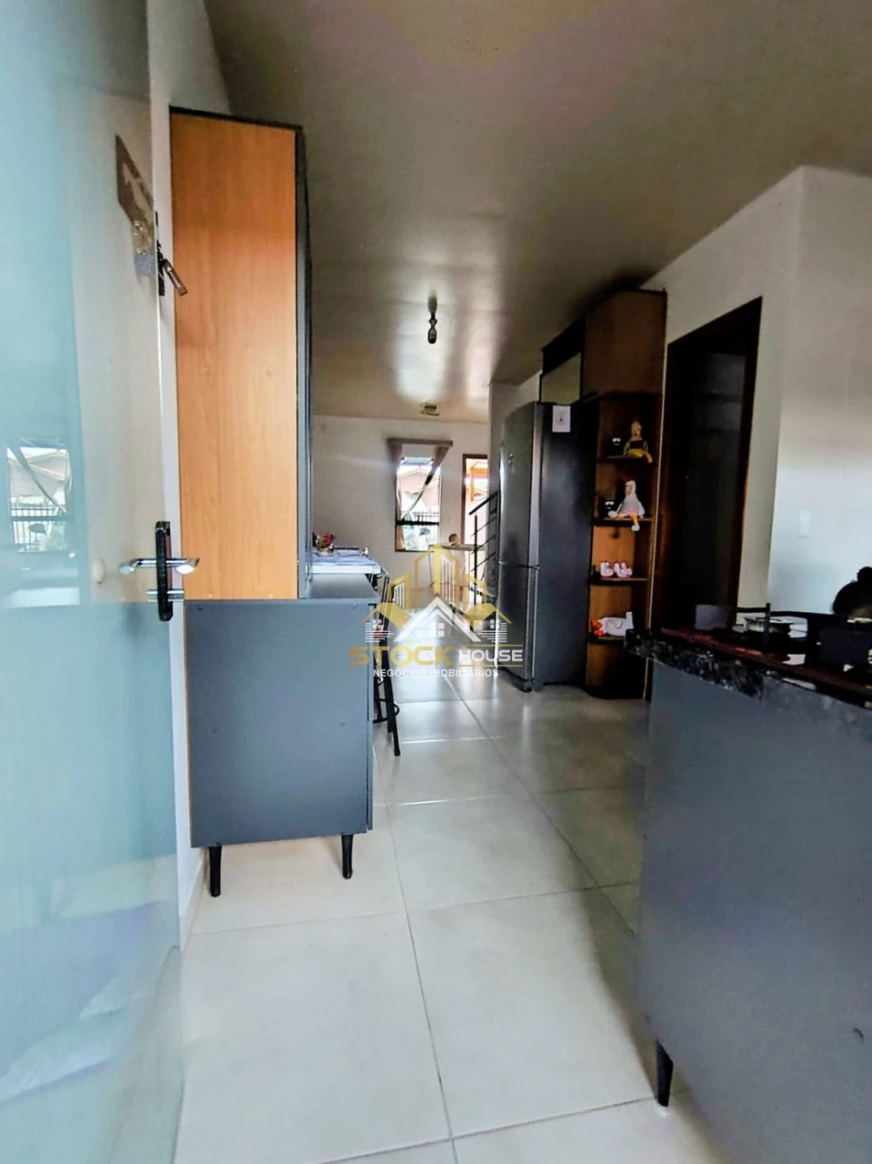 Imagens do imóveis SOBRADO GEMINADO NO PARANAGUAMIRIM