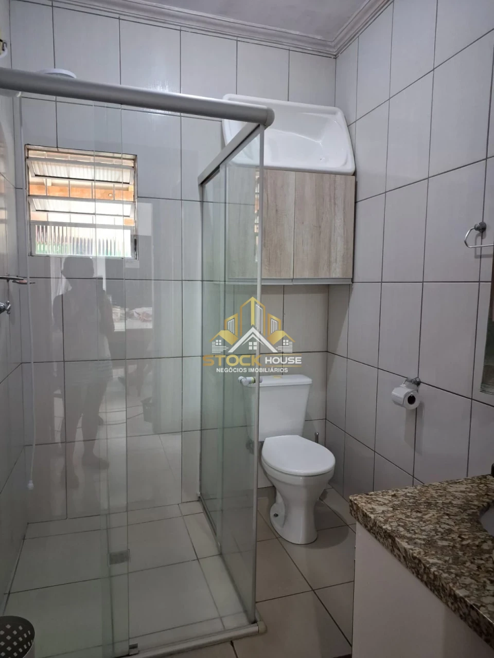 Imagens do imóveis CASA ESCRITURADA COM PISCINA