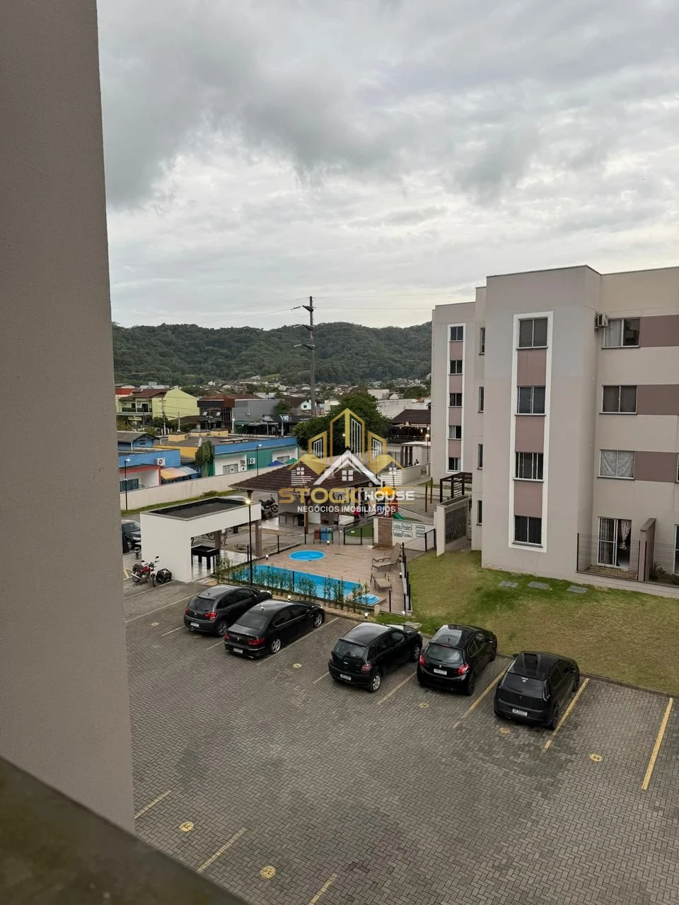 Imagens do imóveis Apartamento com condomínio completo