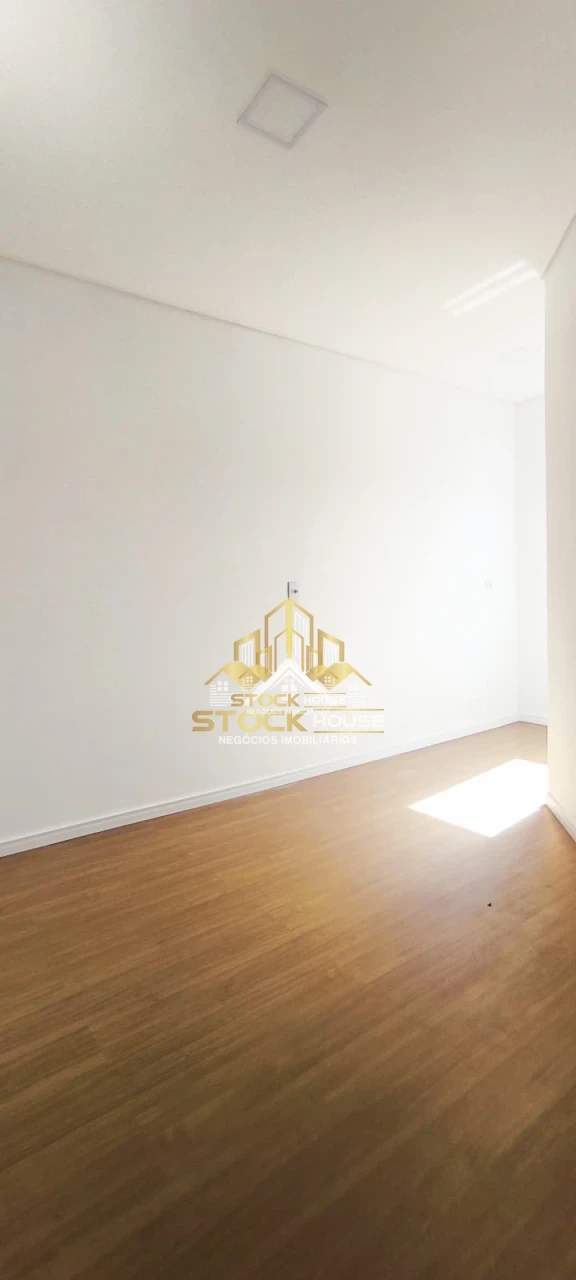 Casa Geminada À Venda Espinheiros Joinville