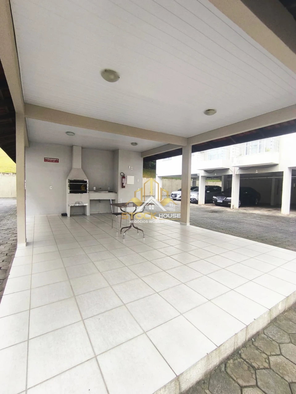 Apartamento com 3 quartos