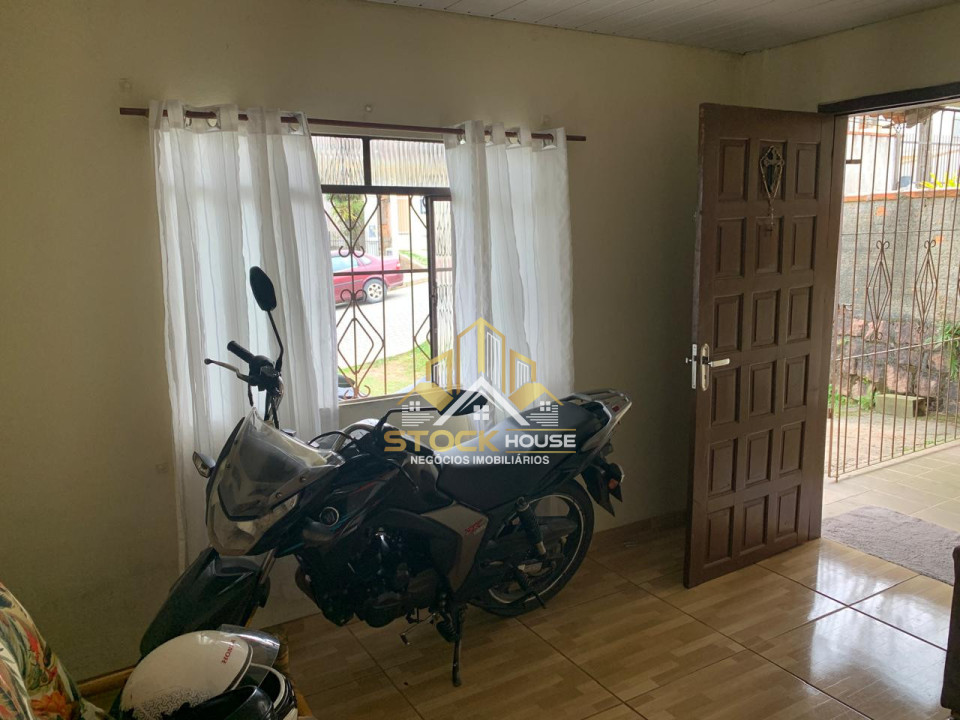 Imagens do imóveis OPORTUNIDADE CASA 1 SUÍTE + 3 QUARTOS BAIRRO BOEHMERWALD