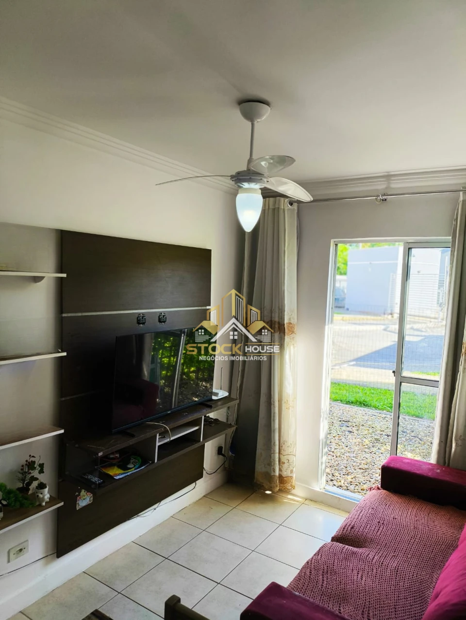 Imagens do imóveis APARTAMENTO SEMI MOBILIADO, 2 QUARTOS, A VENDA EM JOINVILLE