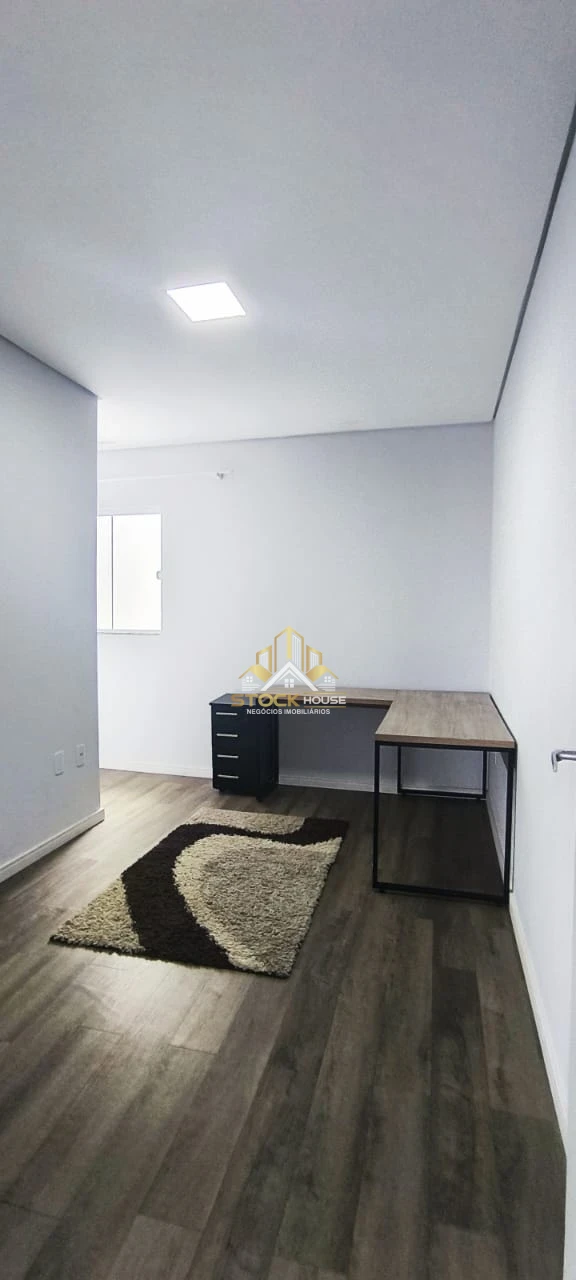 Imagens do imóveis Geminado Moderno no Guanabara