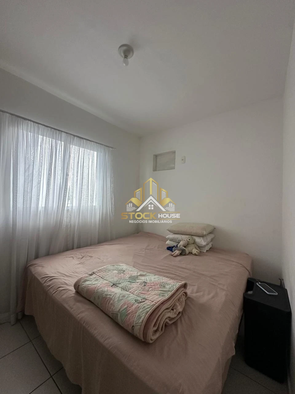 APARTAMENTO COM ELEVADOR