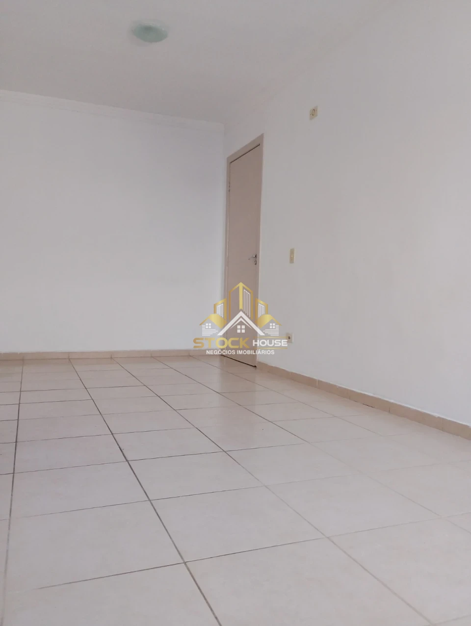 APARTAMENTO TERREO NA ZONA LESTE
