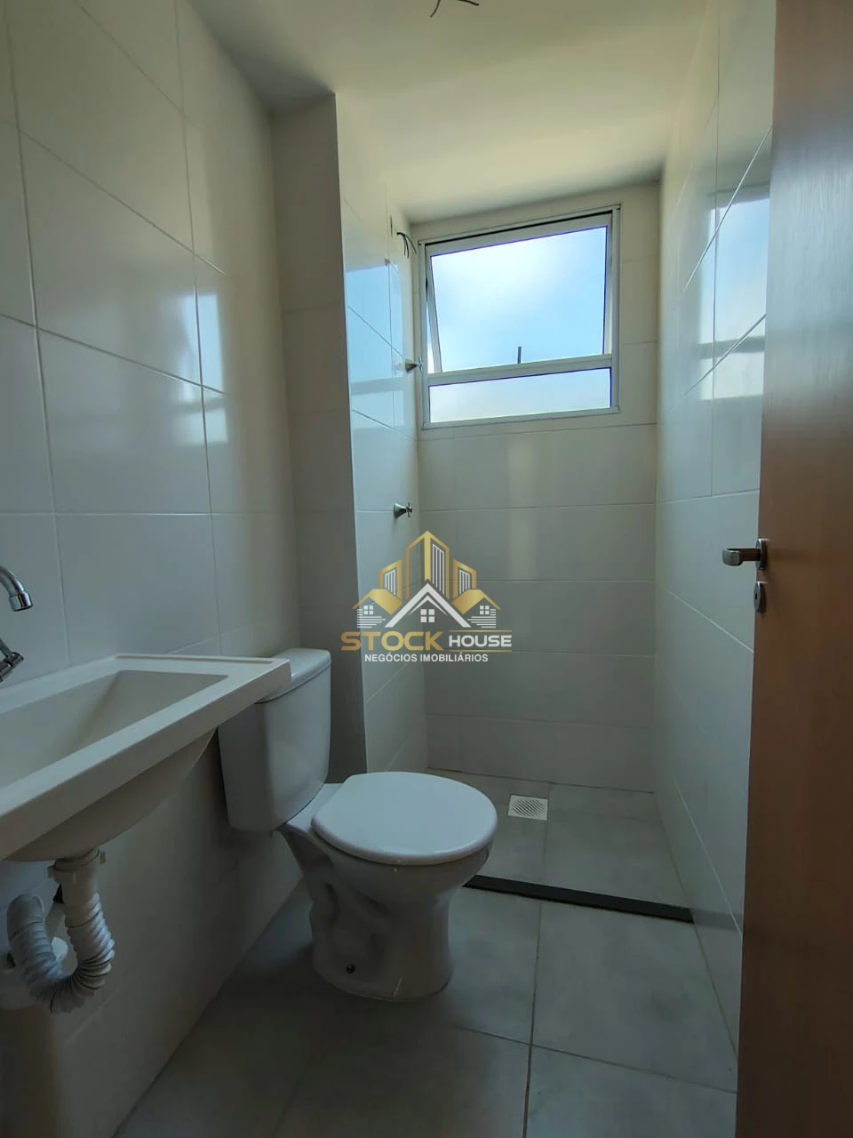 APARTAMENTO 2 QUARTOS, A VENDA EM JOINVILLE