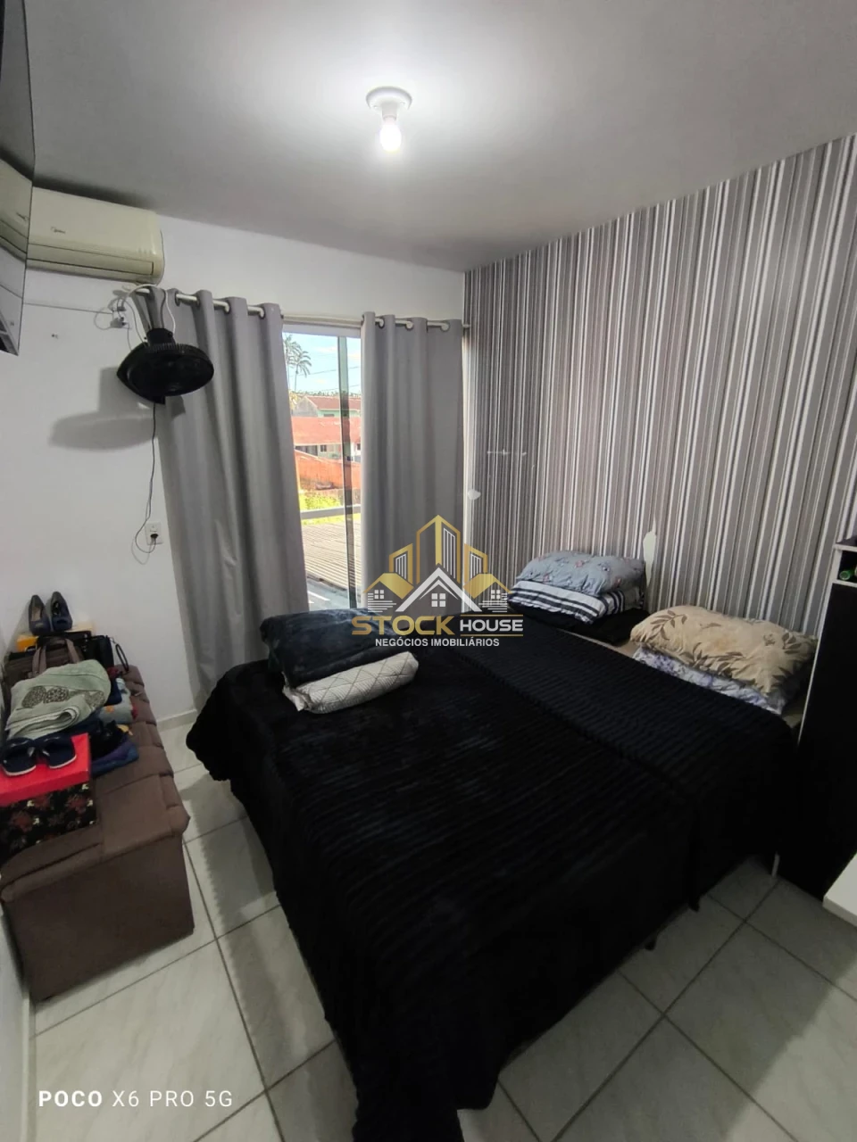 Imagens do imóveis Sobrado Geminado com piscina à venda