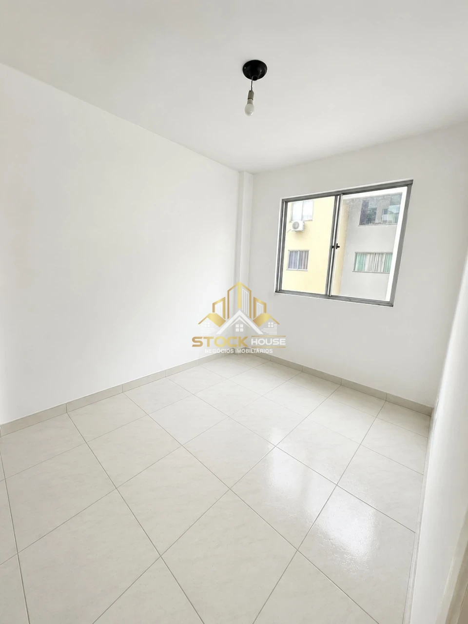 IMPERDIVEL APARTAMENTO NO VILA
