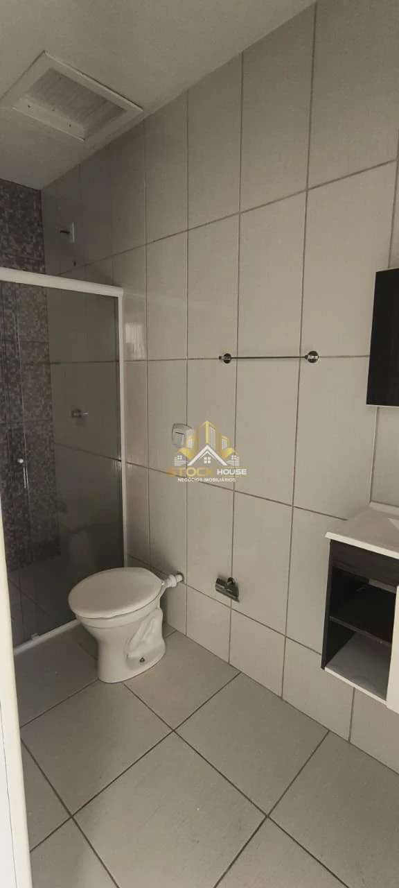 Imagens do imóveis SOBRADO GEMINADO À VENDA