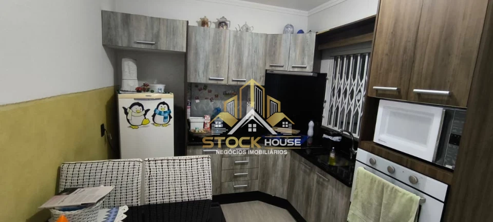 Imagens do imóveis SOBRADO GEMINADO NA ZONA LESTE