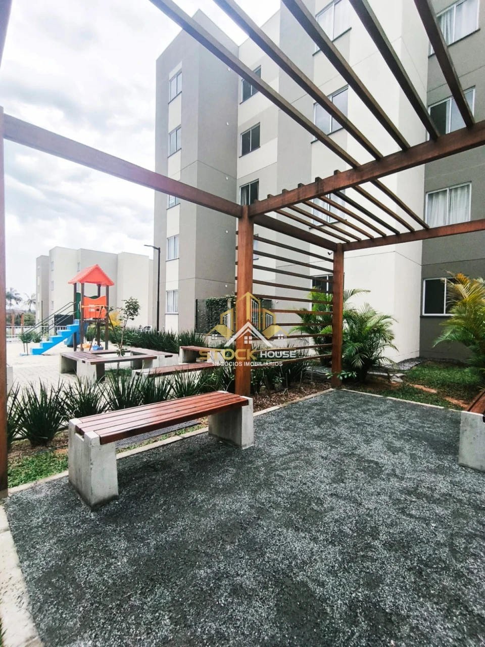 APARTAMENTO MOBILIADO NA ZONA SUL