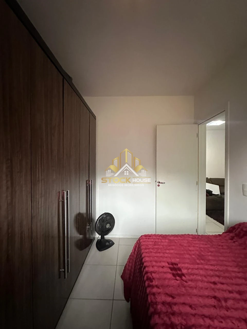 APARTAMENTO COM ELEVADOR