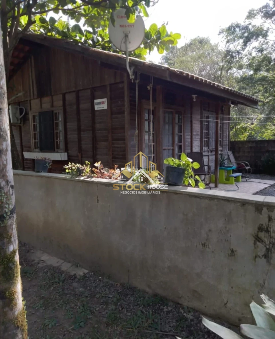 CASA  NA ZONA NORTE