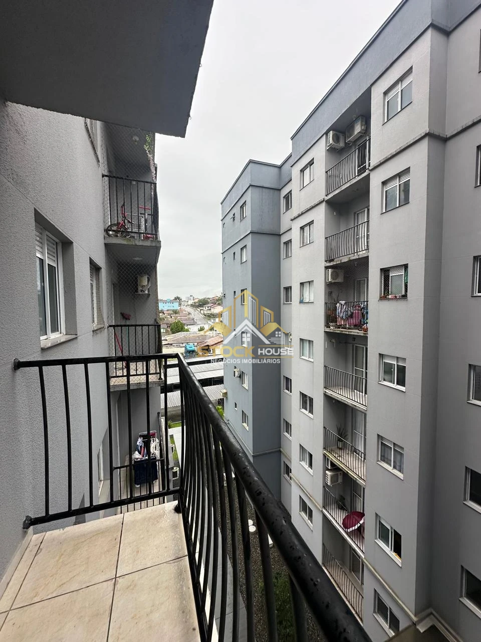 APARTAMENTO COM ELEVADOR