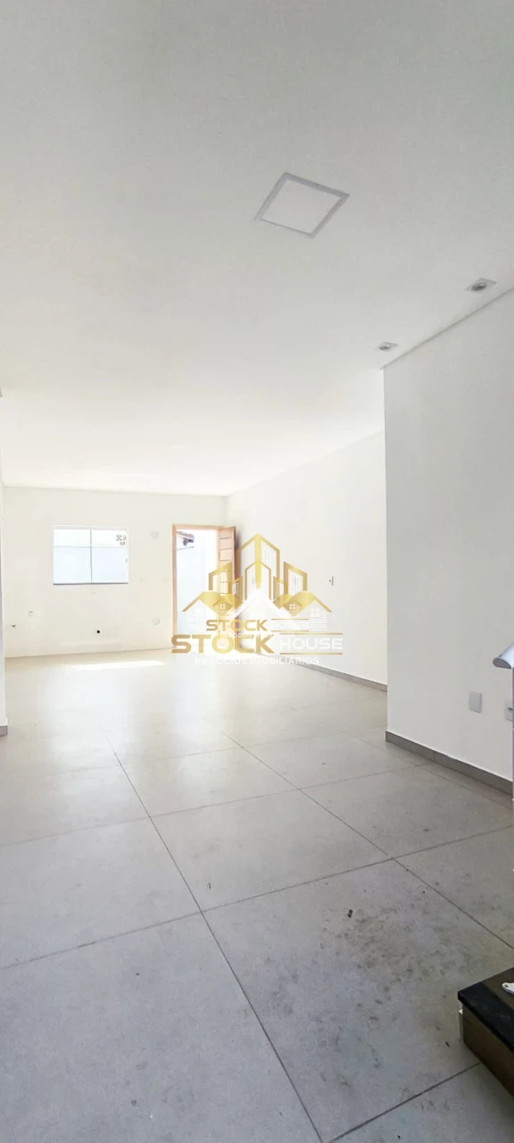 Casa Geminada À Venda Espinheiros Joinville