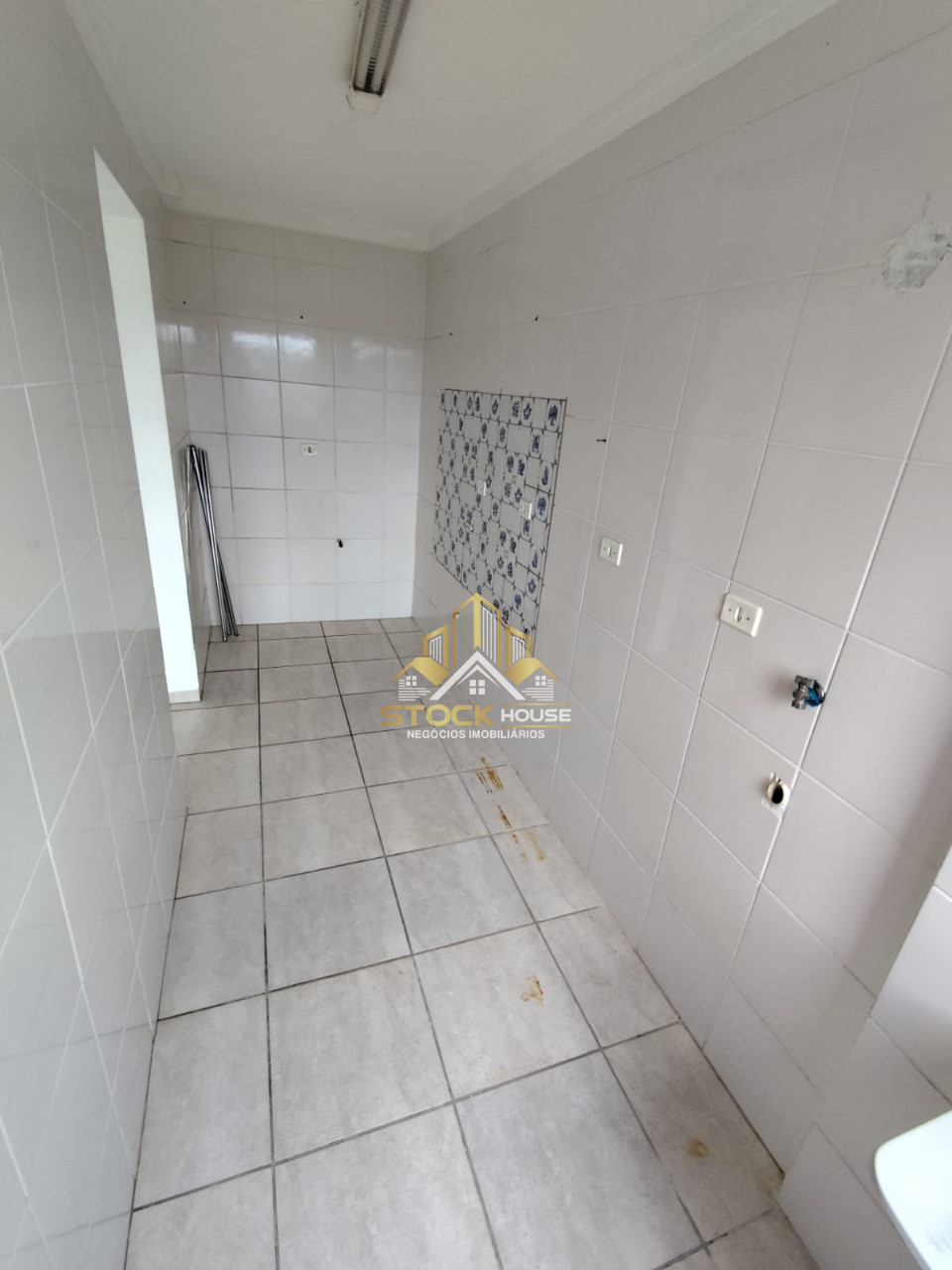 Imagens do imóveis OPORTUNIDADE APARTAMENTO 2QUARTOS BAIRRO PARANAGUAMIRIM