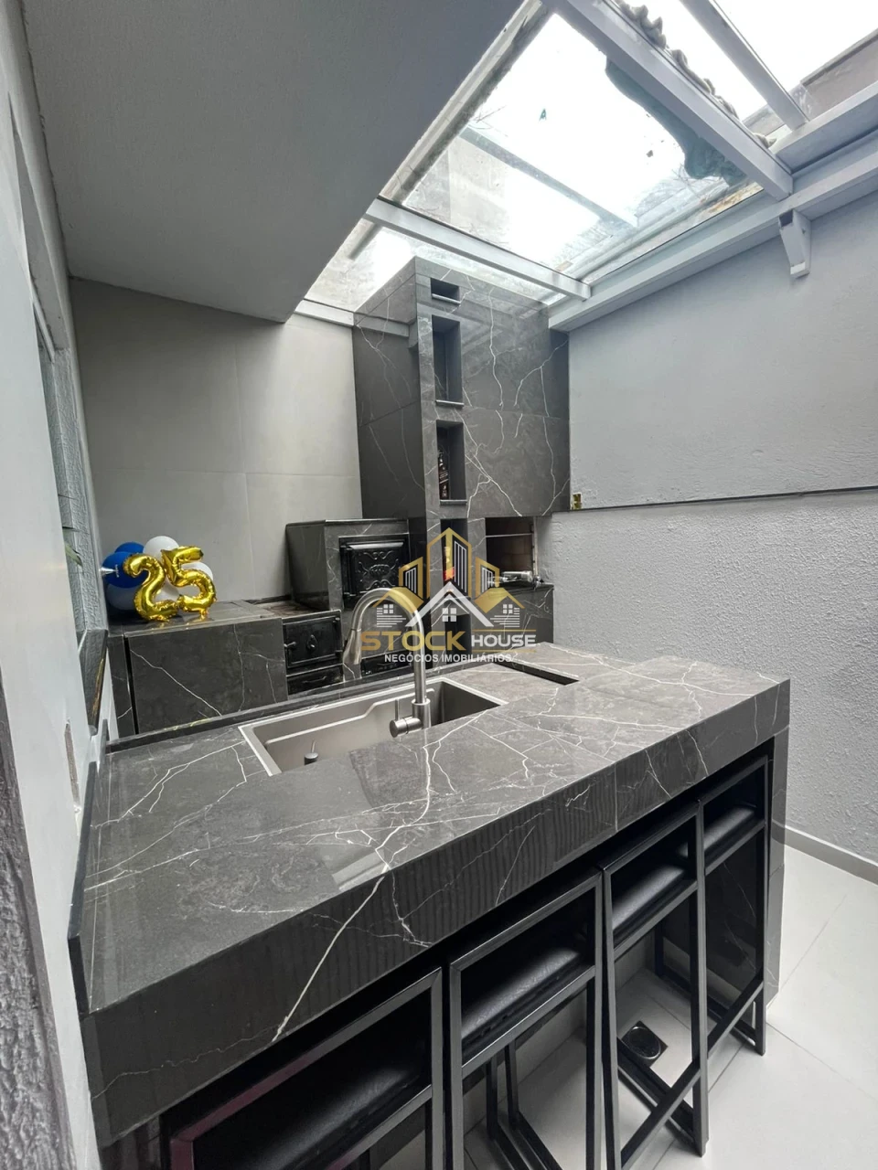 Imagens do imóveis Sobrado Geminado à venda