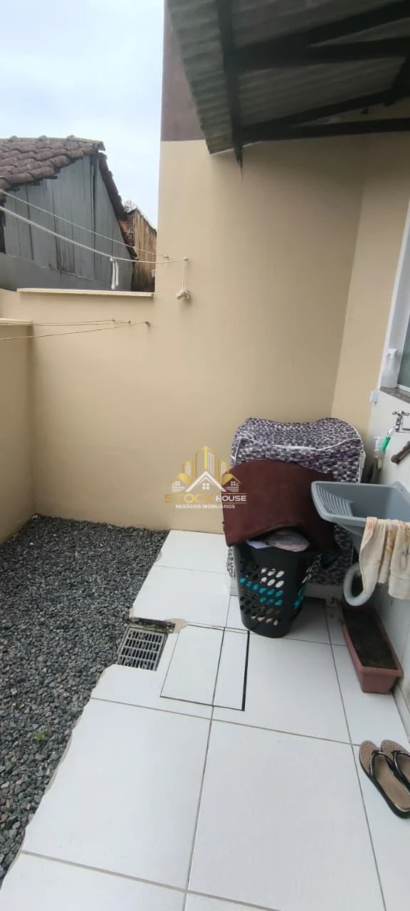 Imagens do imóveis SOBRADO GEMINADO NO PROFIPO